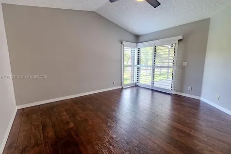 808 Hampton Court Weston FL 33326