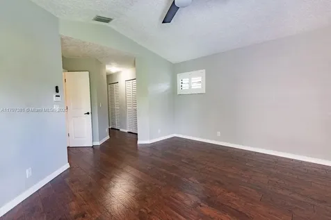 808 Hampton Court Weston FL 33326