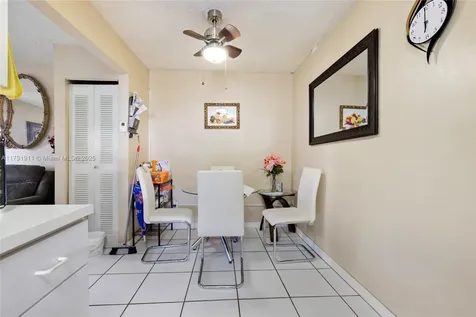 1922 NW 4th Street Miami FL 33125