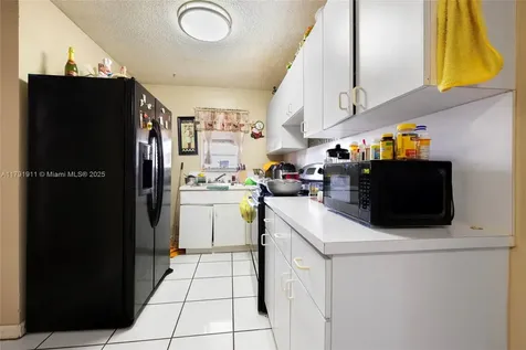 1922 NW 4th Street Miami FL 33125