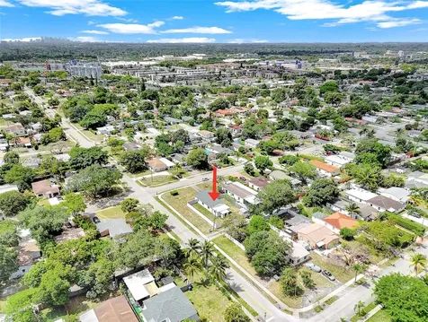 1595 NE 174th Street North Miami Beach FL 33162