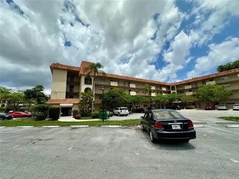 6201 N Falls Circle Drive Lauderhill FL 33319