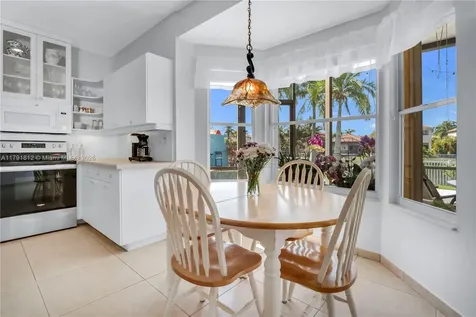 1060 NW 192nd Avenue Pembroke Pines FL 33029