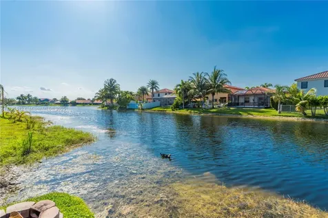 1060 NW 192nd Avenue Pembroke Pines FL 33029