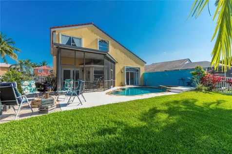 1060 NW 192nd Avenue Pembroke Pines FL 33029