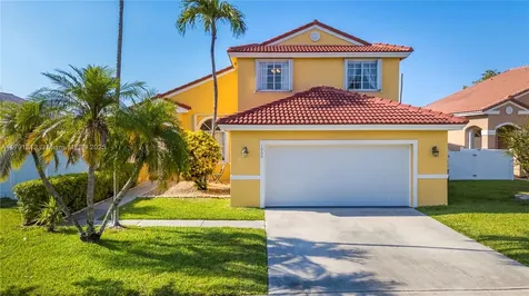 1060 NW 192nd Avenue Pembroke Pines FL 33029