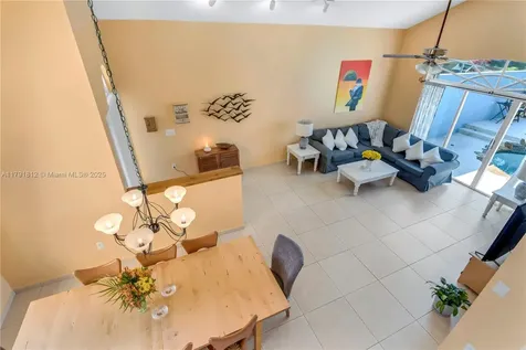 1060 NW 192nd Avenue Pembroke Pines FL 33029
