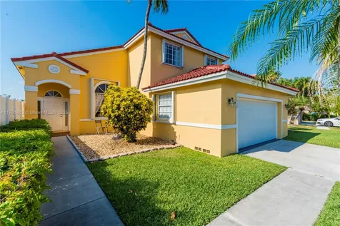 1060 NW 192nd Avenue Pembroke Pines FL 33029