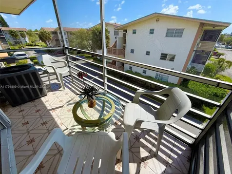 1355 NE 167th Street Miami FL 33162