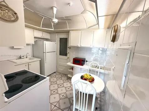 1355 NE 167th Street Miami FL 33162