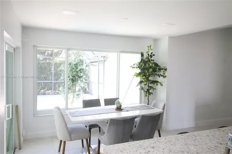 990 Hickory Trail Wellington FL 33414