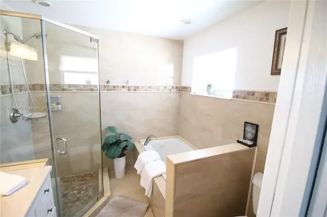 990 Hickory Trail Wellington FL 33414