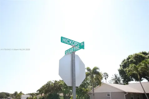 990 Hickory Trail Wellington FL 33414