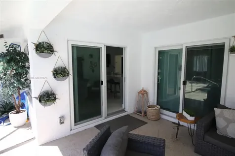 990 Hickory Trail Wellington FL 33414