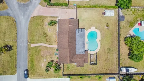 18615 SW 295th Terrace Homestead FL 33030