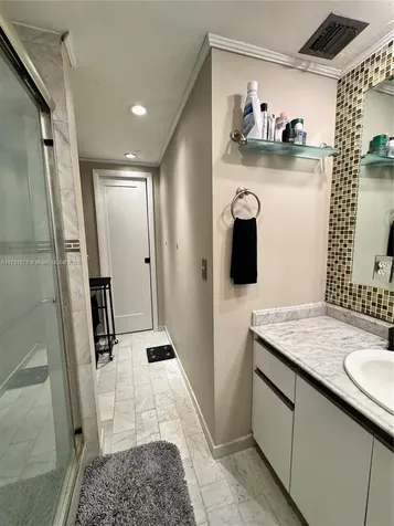 10251 SW 77th Court Miami FL 33156
