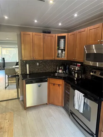 10251 SW 77th Court Miami FL 33156