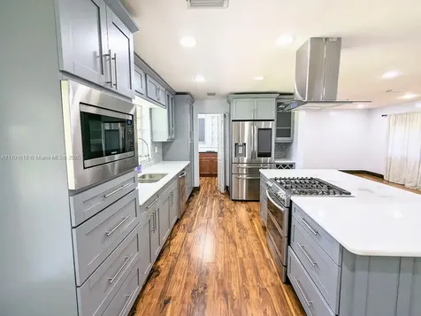7431 SW 135th Avenue Miami FL 33183