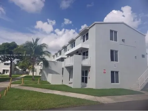 1990 NW 4th Court Miami FL 33136