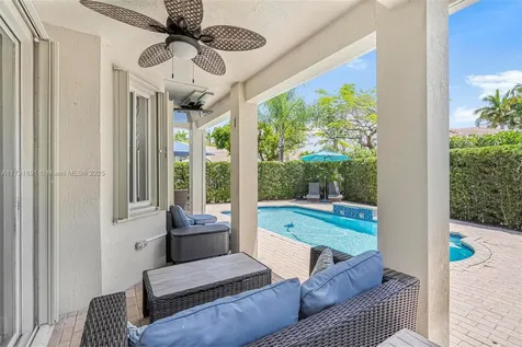 943 Golden Cane Drive Weston FL 33327