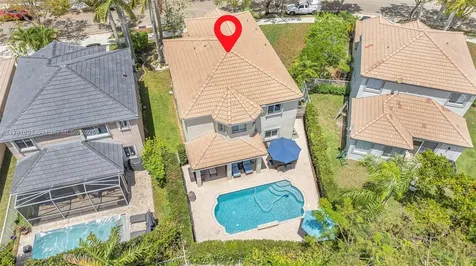 943 Golden Cane Drive Weston FL 33327