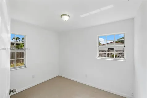 10495 SW 32nd Street Miami FL 33165