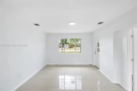 10495 SW 32nd Street Miami FL 33165