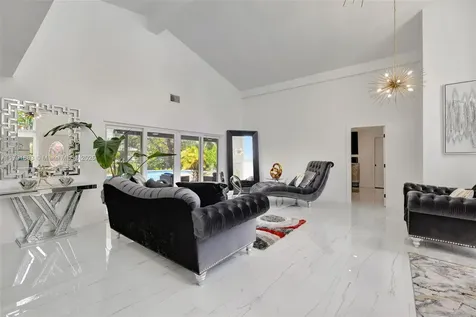 8713 NW 27th Street Coral Springs FL 33065
