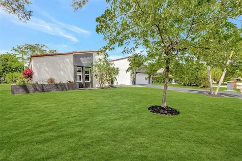 8713 NW 27th Street Coral Springs FL 33065