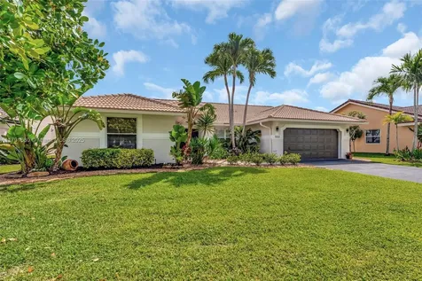 5133 N Springs Way Coral Springs FL 33076