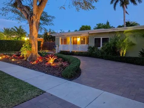 5950 SW 46th Street Miami FL 33155