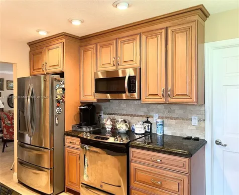 8810 NW 15th Street Plantation FL 33322