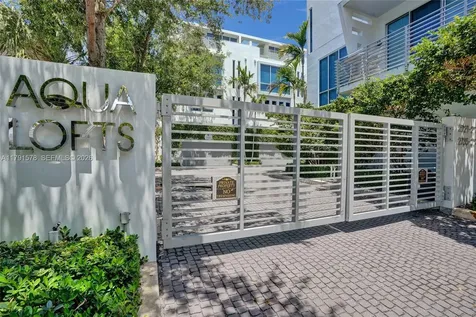 2725 NE 1st Street Pompano Beach FL 33062