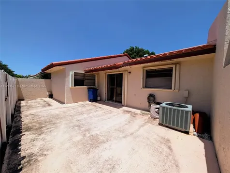 11212 SW 58th Circle Cooper City FL 33330