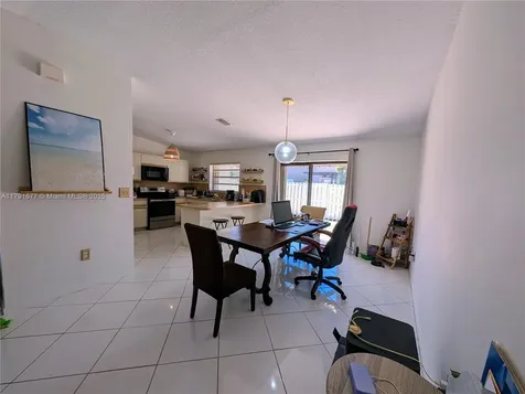 11212 SW 58th Circle Cooper City FL 33330