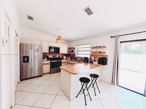 11212 SW 58th Circle Cooper City FL 33330