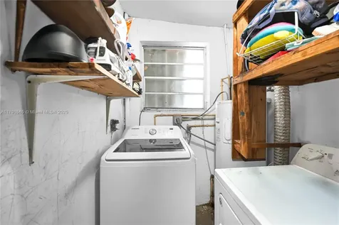 3446 NW 1st Avenue Miami FL 33127