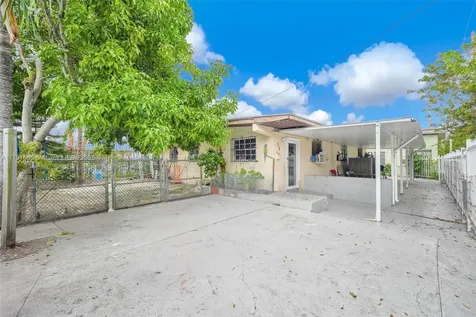 3446 NW 1st Avenue Miami FL 33127