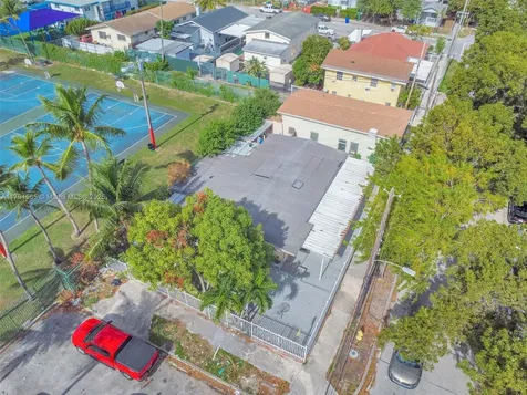 3446 NW 1st Avenue Miami FL 33127