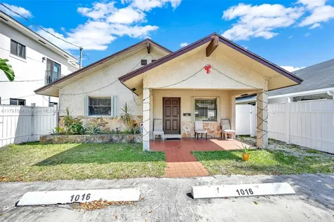1016 NE 33rd Street Oakland Park FL 33334