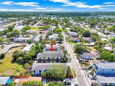 1016 NE 33rd Street Oakland Park FL 33334