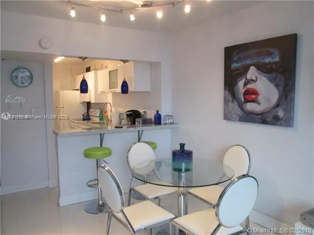 100 Lincoln Road Miami Beach FL 33139