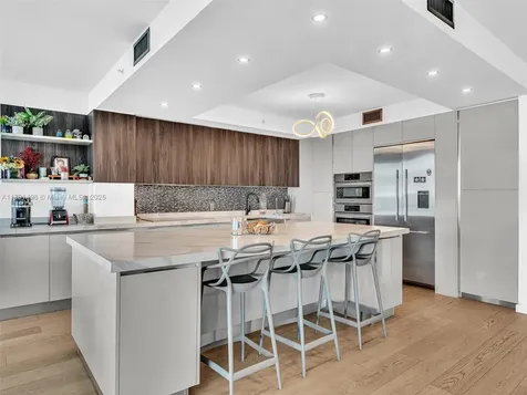 3201 NE 183rd Street Aventura FL 33160