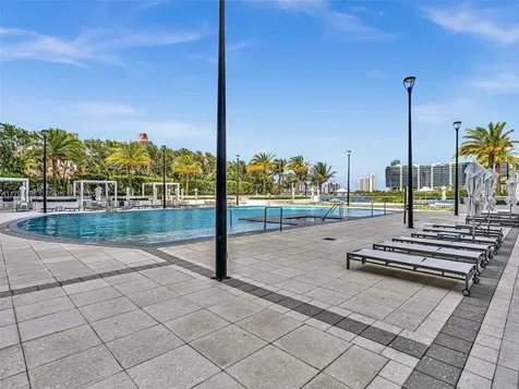 3201 NE 183rd Street Aventura FL 33160