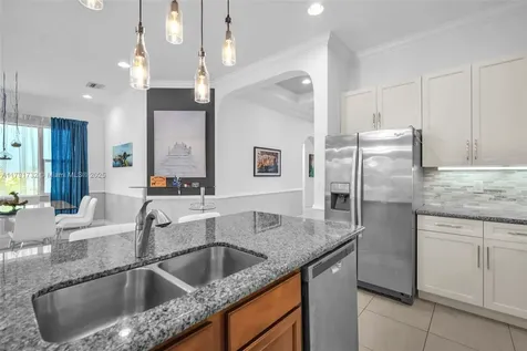 1121 SW 113th Avenue Pembroke Pines FL 33025