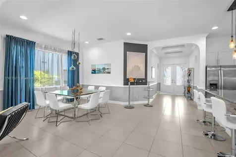 1121 SW 113th Avenue Pembroke Pines FL 33025