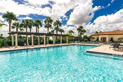 1121 SW 113th Avenue Pembroke Pines FL 33025