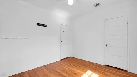 724 NW 77th Street Miami FL 33150