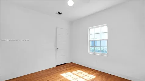 724 NW 77th Street Miami FL 33150