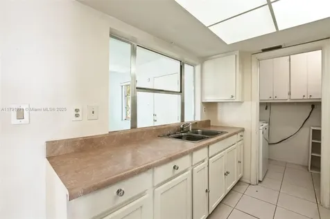 5810 NW 82nd Terrace Tamarac FL 33321